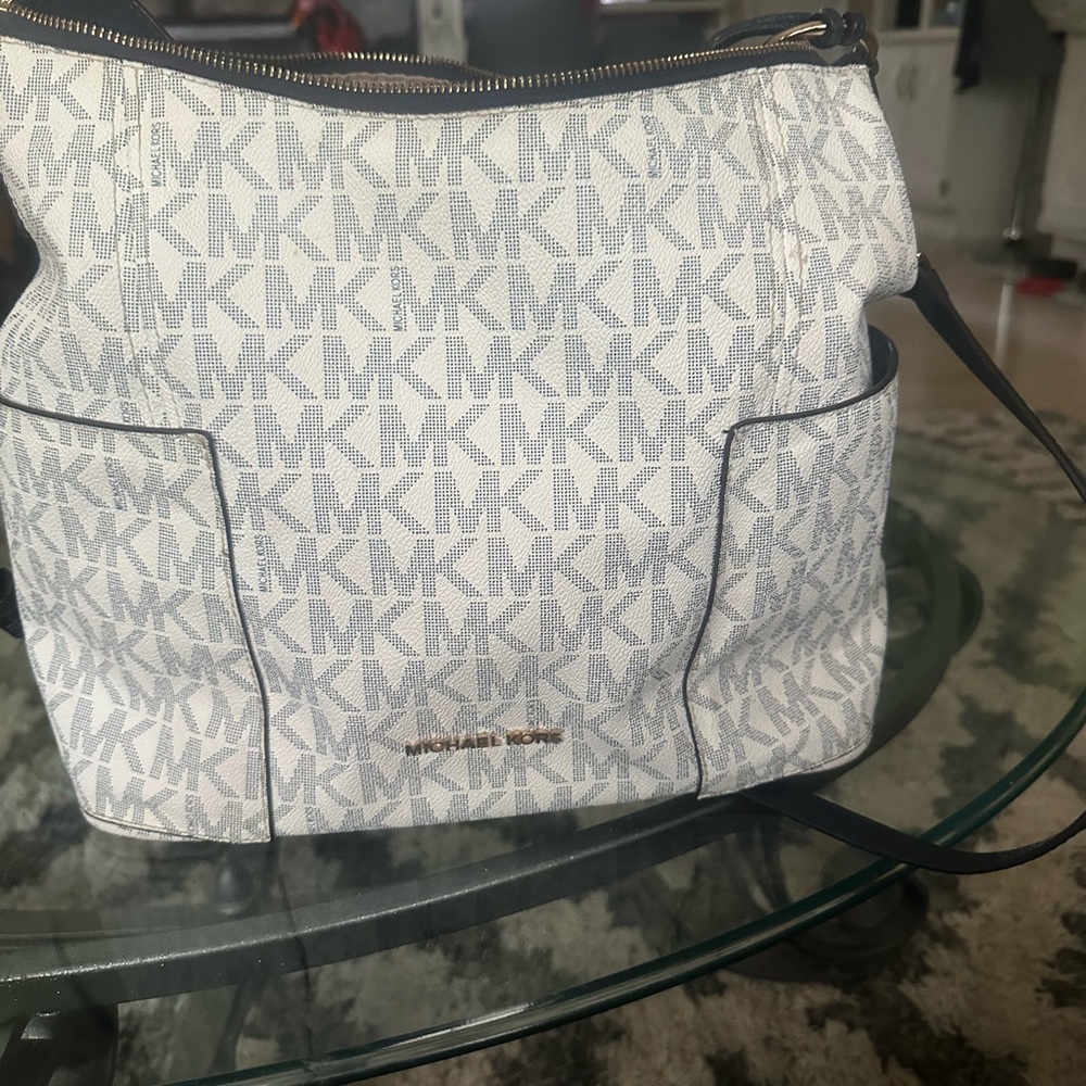 Michael Kors White Shoulder Bag with Signature Monogram